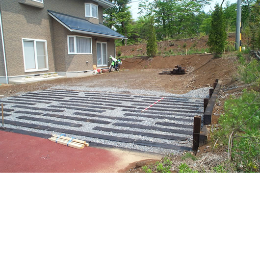 小さな画像をクリックして下さい